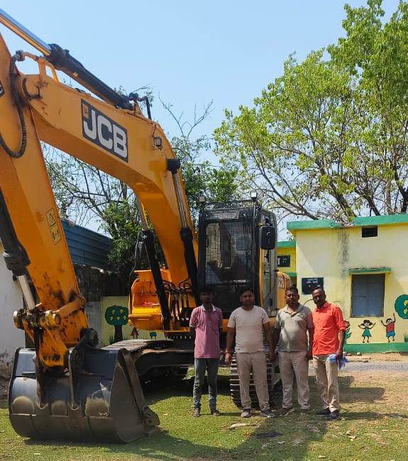 1745328072_55edc59756823733452a