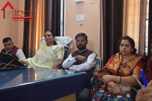 10 माह में भत्ता व्यय 10 लाख रुपये : छुरा जनपद में सीईओ की कार्यप्रणाली पर आरोप-प्रत्यारोप का दौर...